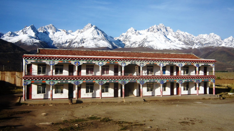 Kham - škola Gyalten